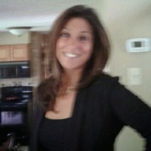 Meet your Posher, Cris